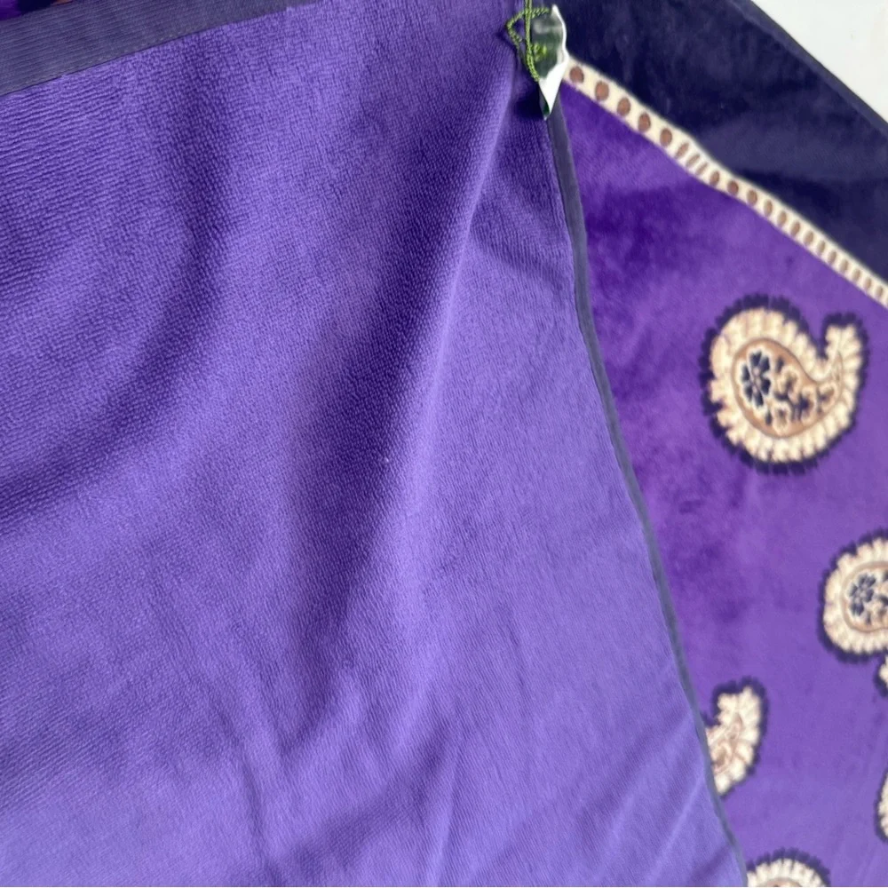 NWT Vera Bradley Simply Violet Beach Towel Purple retired pattern LAST ONE